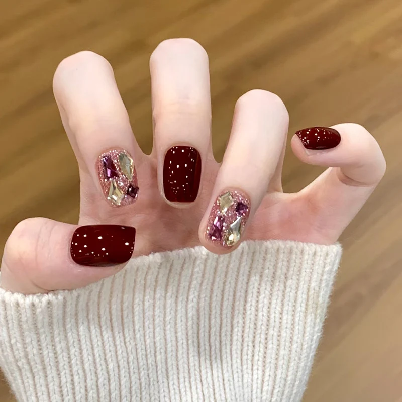 Premium Glittery Press-On Nail Set Karnz