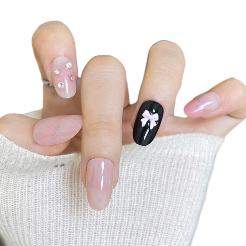 Premium Künstlerische Lange Stiletto-Nagelspitzen mit Aufwändigen Verzierungen Karnz