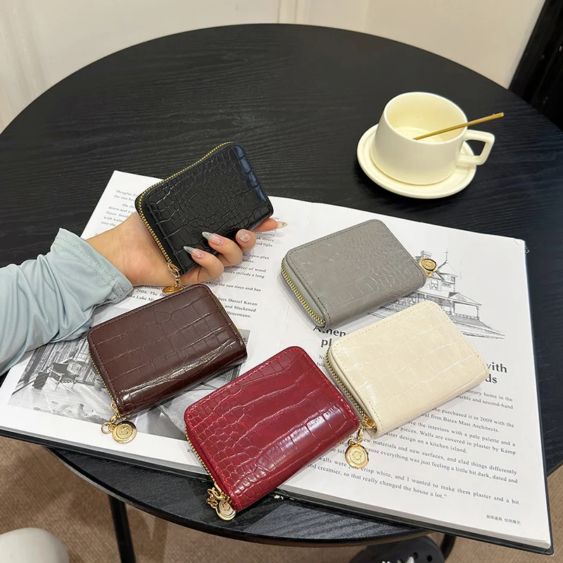 Compact Crocodile-Textured Zipper Wallet