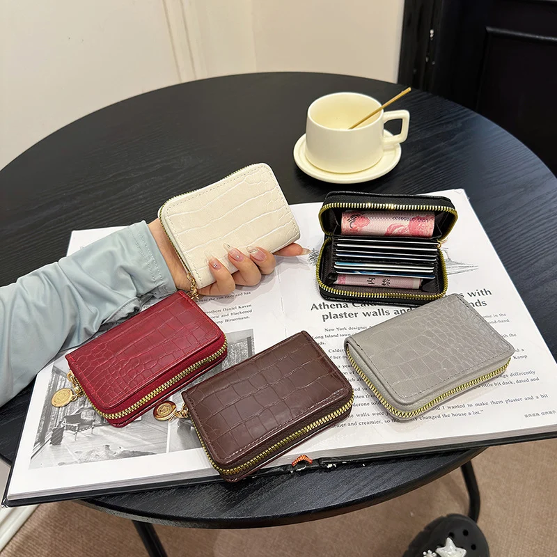Compact Crocodile-Textured Zipper Wallet