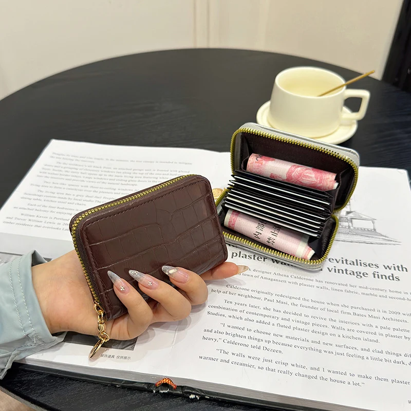 Compact Crocodile-Textured Zipper Wallet