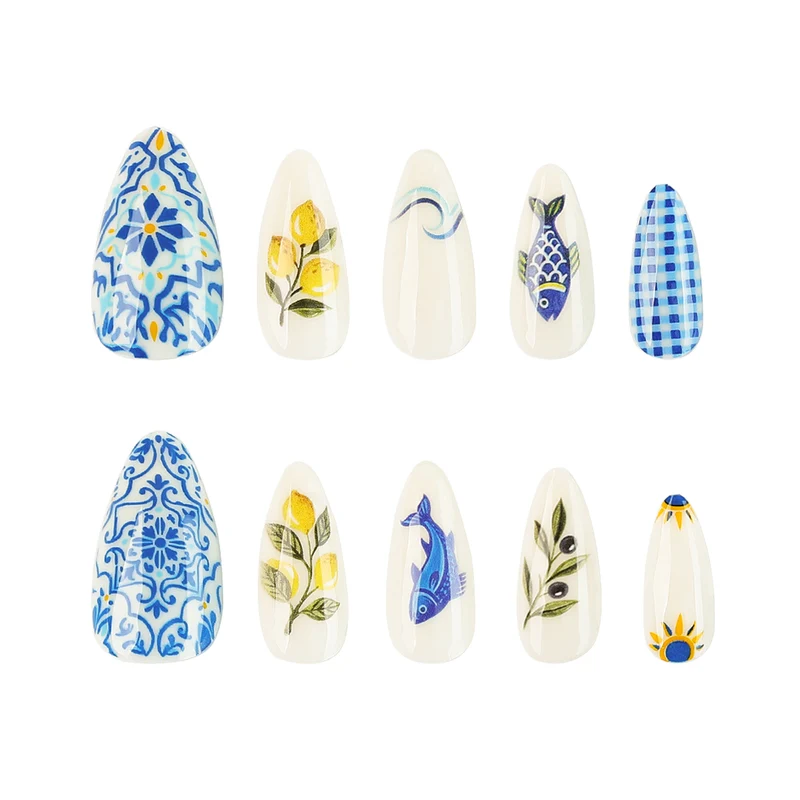 Kunstvolle Nagelkunst mit Obst- und Meeresmotiven Karnz
