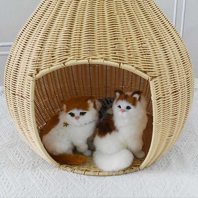 Decorative Pet House Stornfield