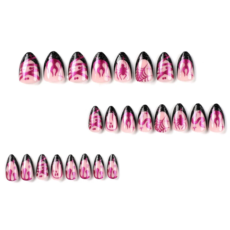Kunstvolle Halloween-Nagelkunst mit glitzerndem Abschluss Karnz