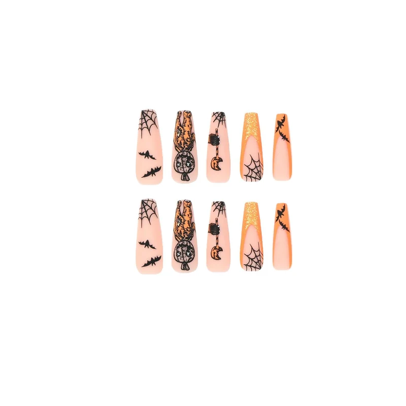 Kunstvolle Halloween-Nagelkunst Karnz