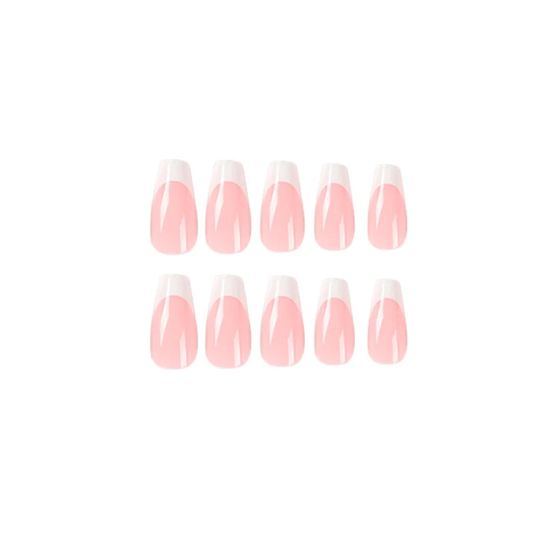 Kunstvolle Nagelkunst mit French Tip Design Karnz