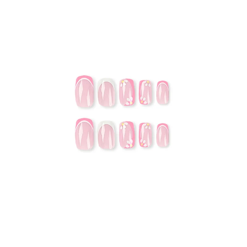 Kunstvolle Nagelkunst mit floralem Design und Glitzerakzenten Karnz
