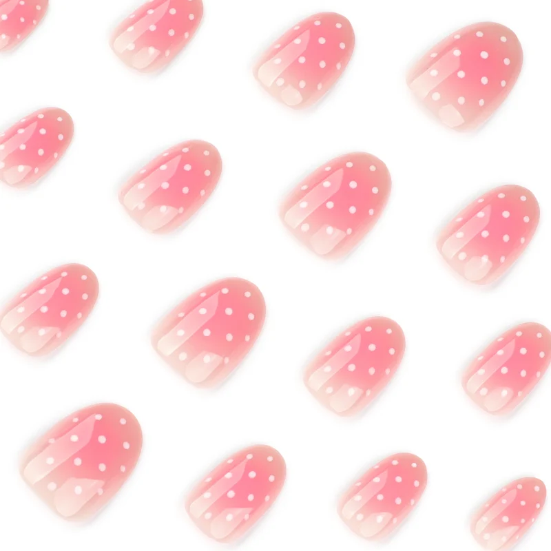 Kunstvolle Nagelkunst im sanften Ombre-Look mit Punkten Karnz