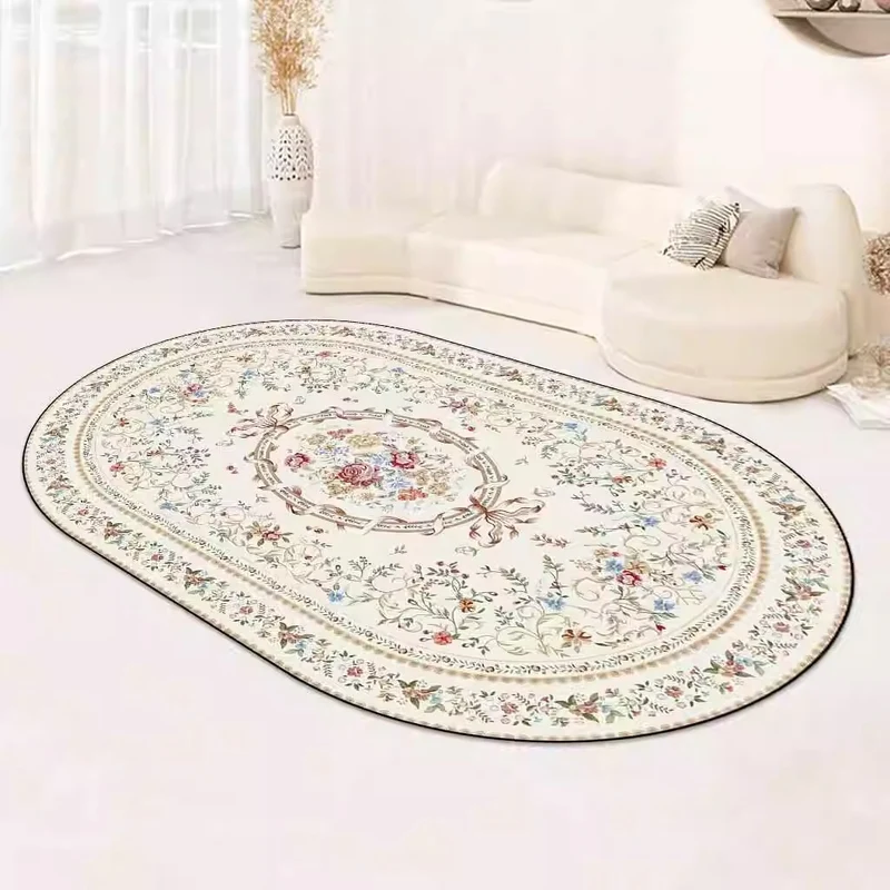 Elegant Vintage-Inspired Area Rug