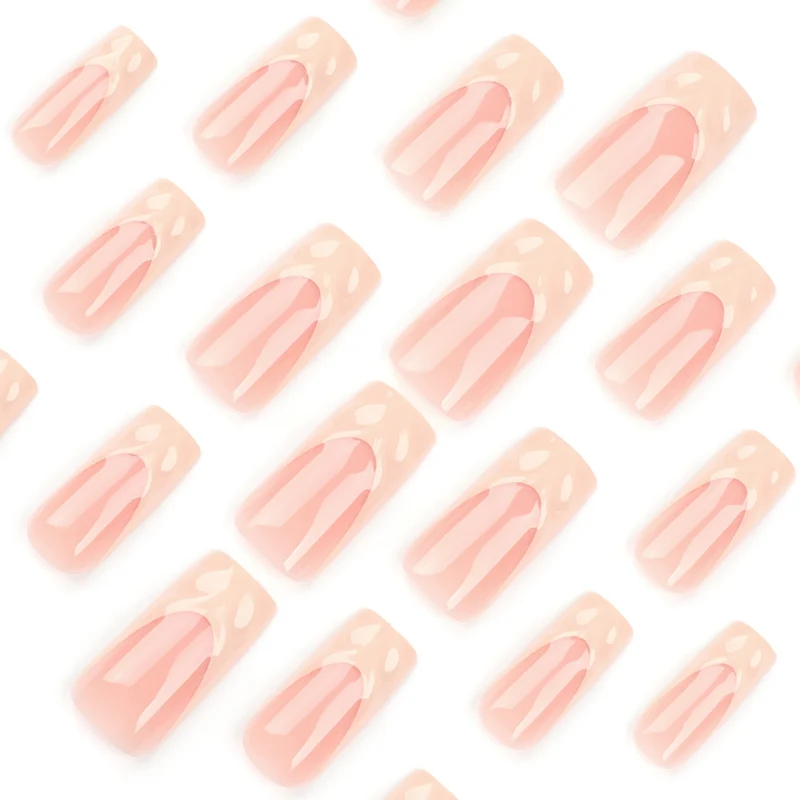 Künstliche Hochwertige Nagelverlängerungen mit floralem Design und glänzendem Finish Karnz