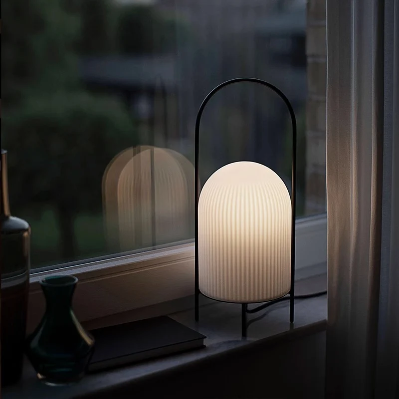 Artisanale Tischlampe