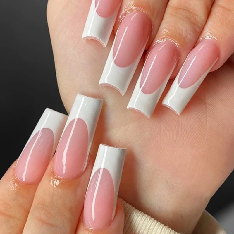 Elegant French Tip Nail Art Extensions Stornfield