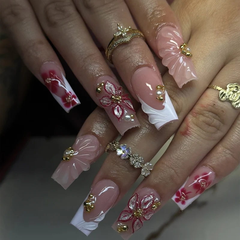 Elegant Floral Acrylic Nail Art Stornfield