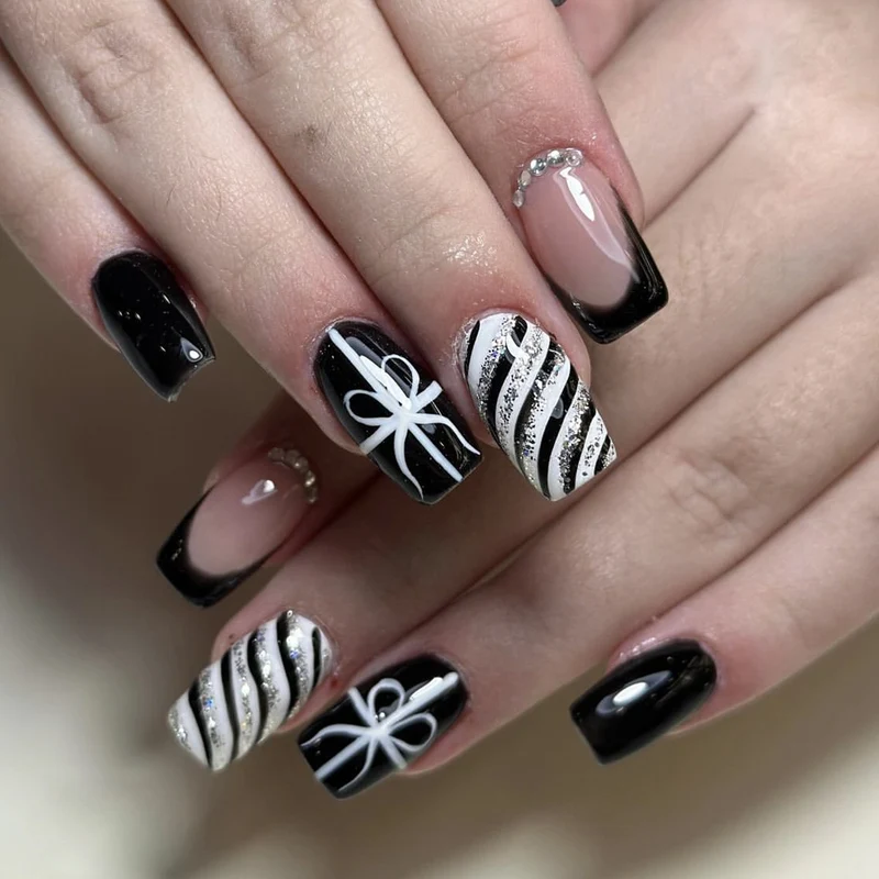Elegant Black and White Artistic Nail Art Extensions Stornfield