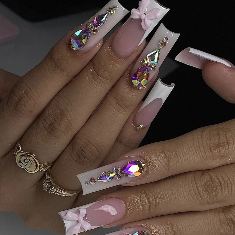 Elegant 3D Gem and Floral Acrylic Nail Art Extensions Stornfield