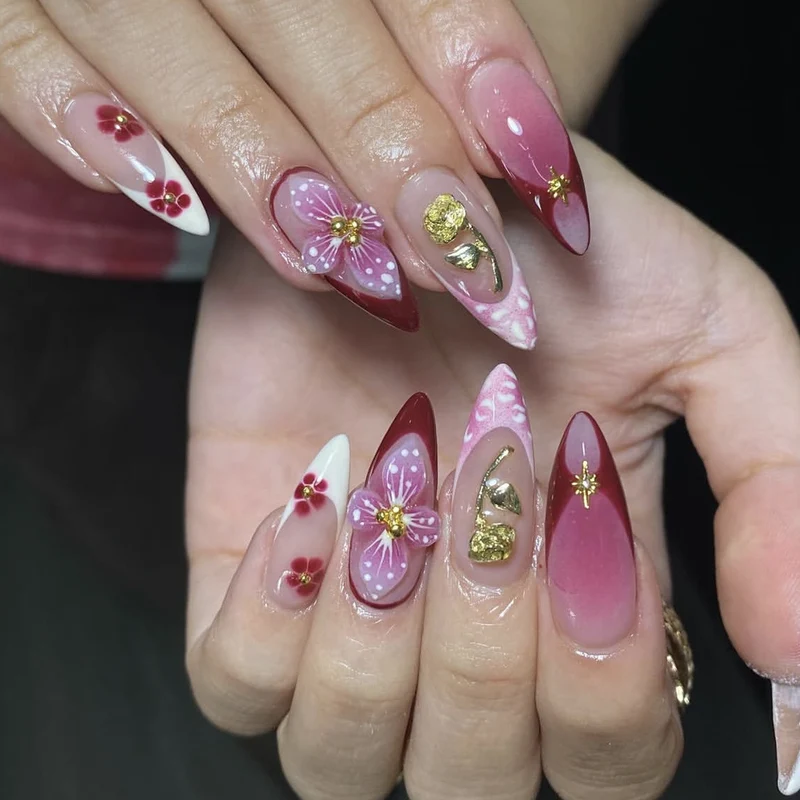 Elegant 3D Floral Acrylic Nail Art Extensions Stornfield