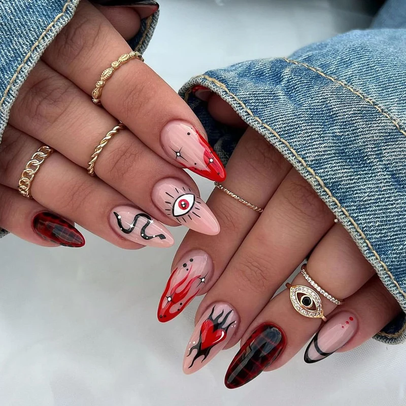 Edgy Gothic Nail Art Set Stornfield