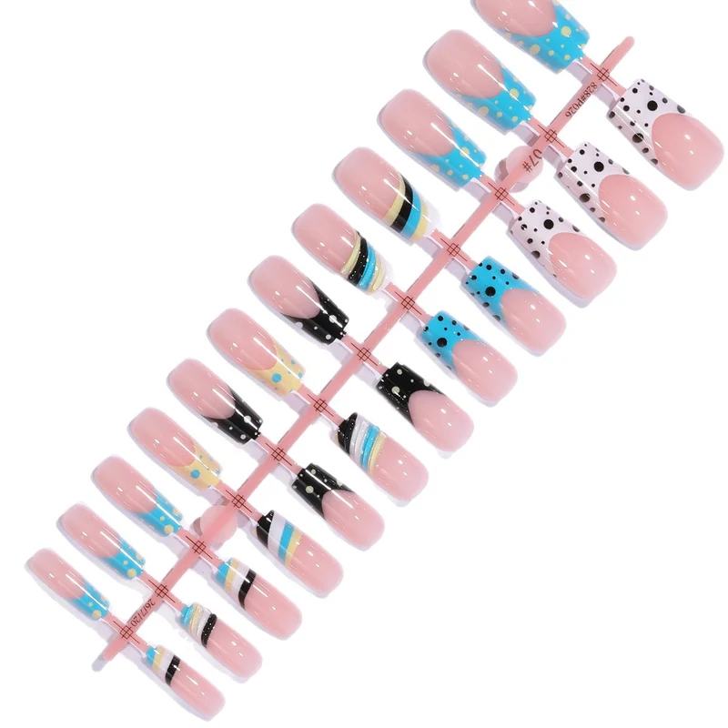 Artistic French Tip Nail Extensions Stornfield
