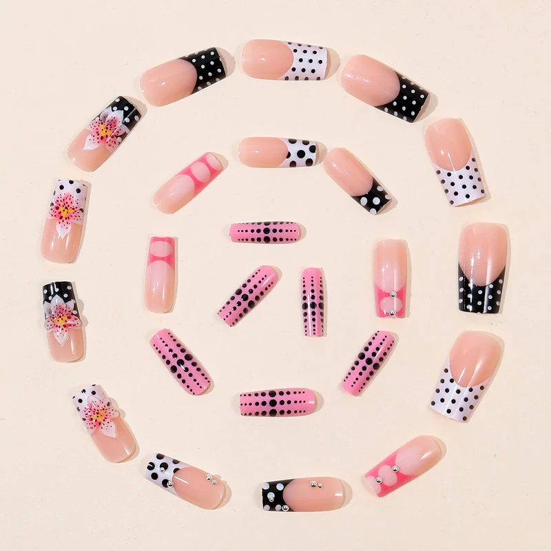 Artistic Floral Nail Art Stornfield
