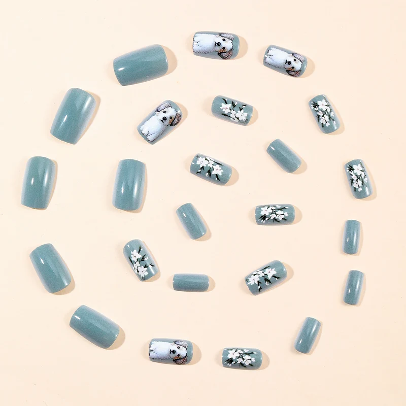 Artistic Pet-Themed Nail Art Stornfield