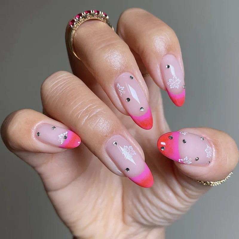 Artistic Ombre Nail Art Extensions Stornfield