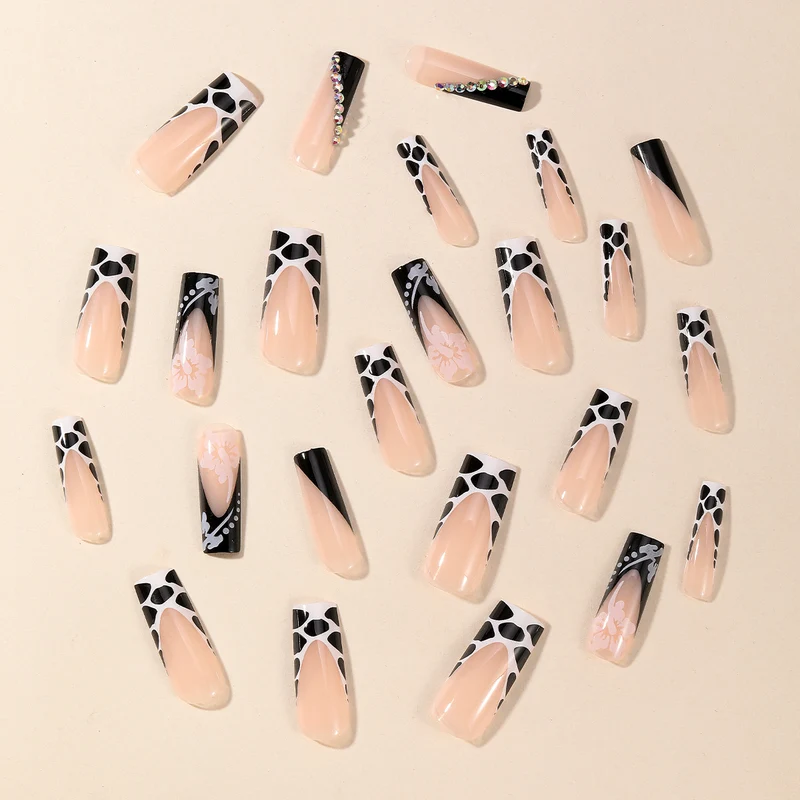 Artistic Long Acrylic Nail Set Stornfield