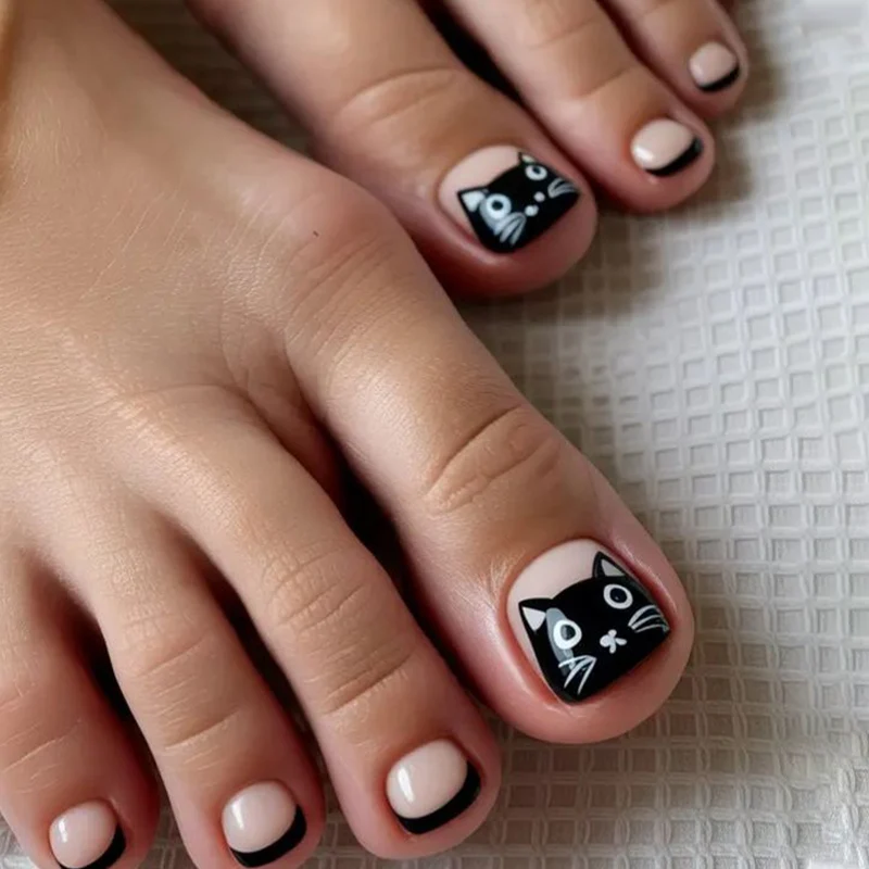 Cat-Themed Pedicure Nail Art Stornfield