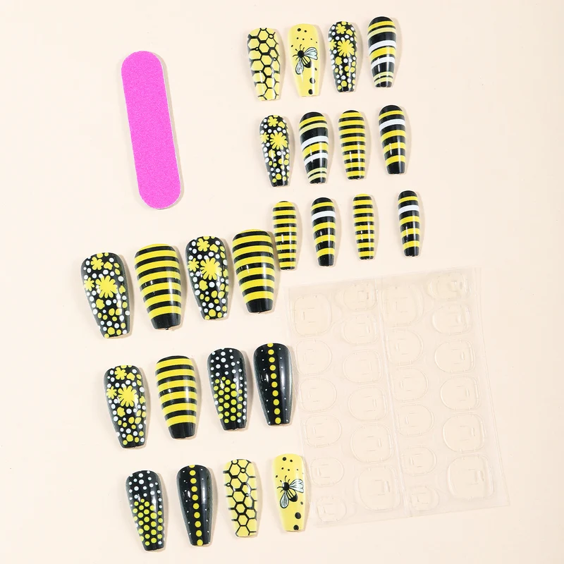 Bee-Inspired Acrylic Nail Art Stornfield