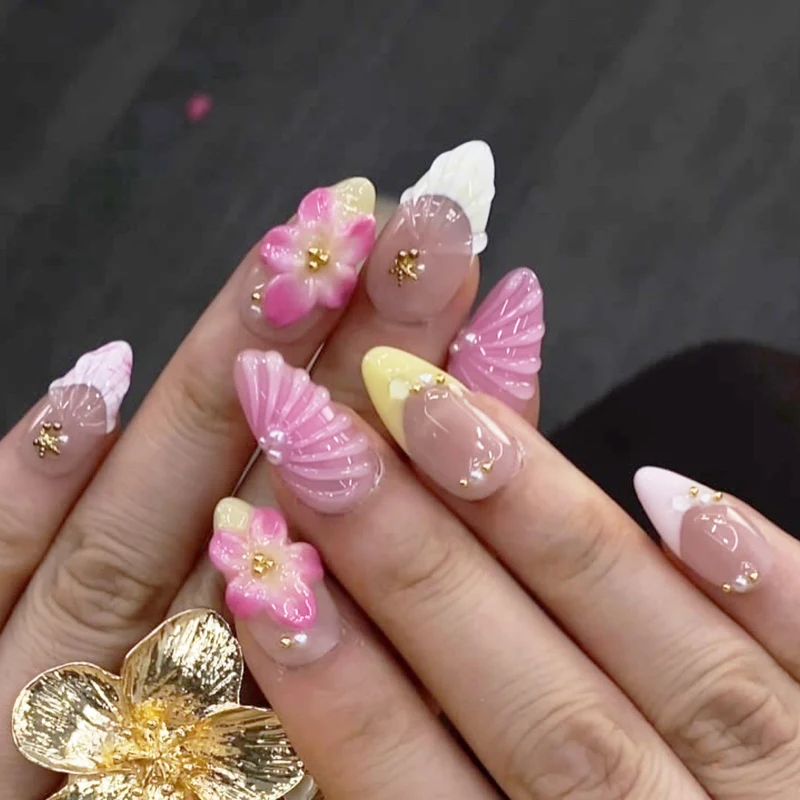 Artisan Floral Nail Art Stornfield