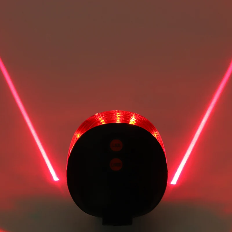 Bicycle laser rear light with parallel line