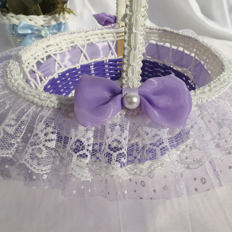 Decorative Lace Trimmed Wicker Basket Stornfield