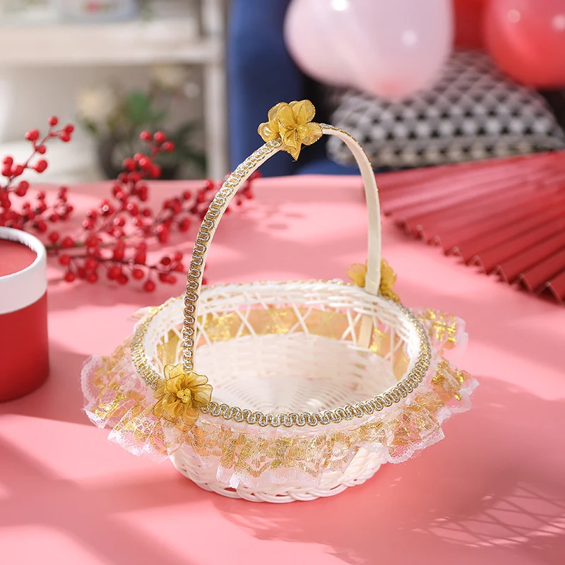 Decorative Easter Basket Stornfield