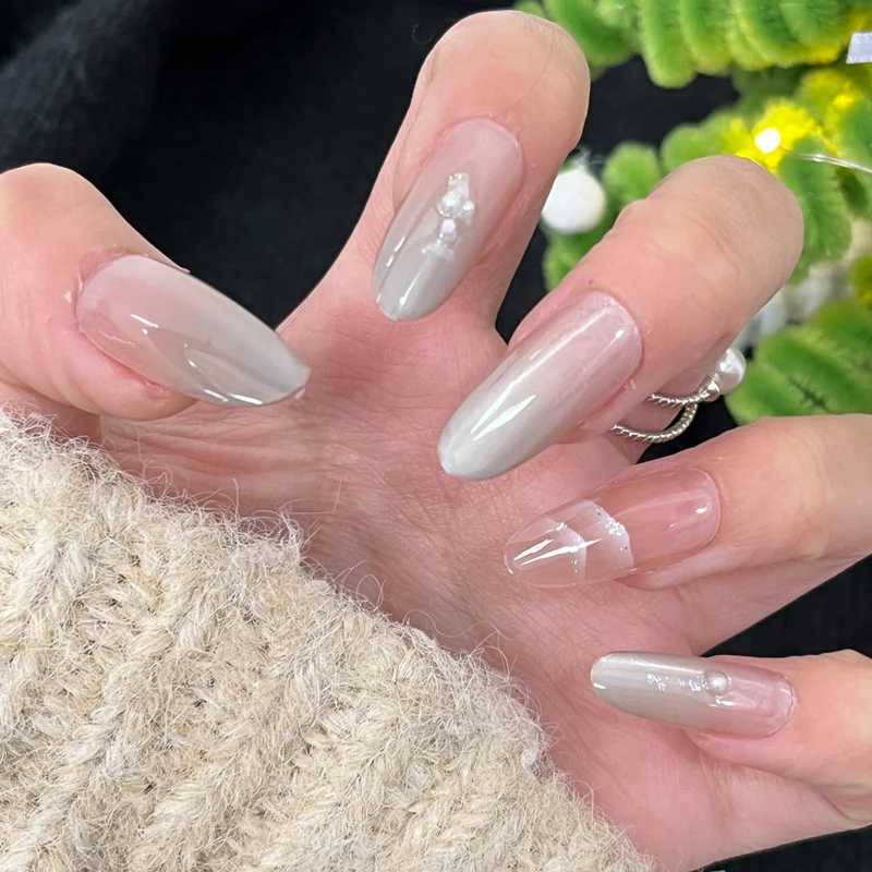 Glossy Decorative Press-On Nails Set Stornfield