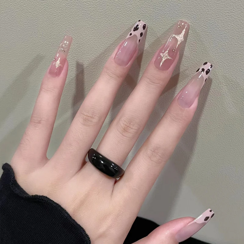 Glossy Decorative Press-On Nails Set Stornfield