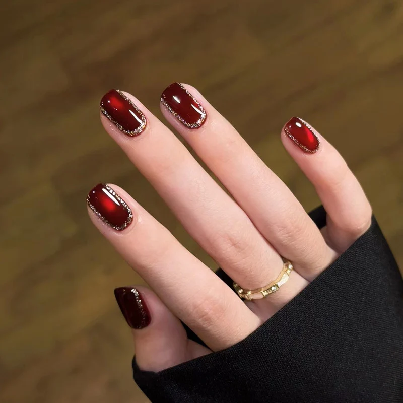 Glossy Decorative Press-On Nail Art Stornfield