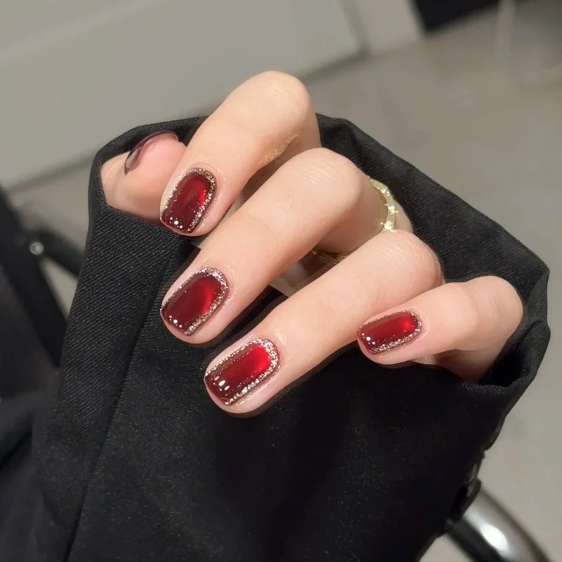 Glossy Decorative Press-On Nail Art Stornfield