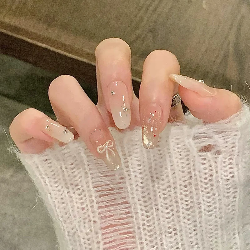 Glittering Long Press-On Nail Art Set Stornfield