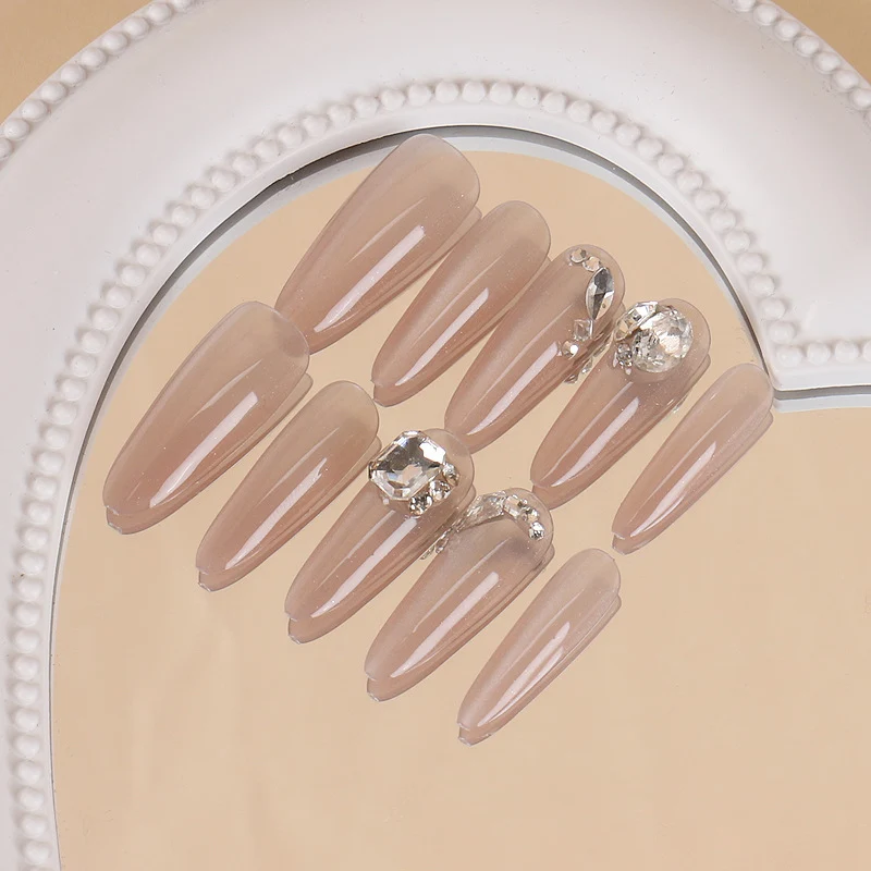 Glamorous Stiletto Press-On Nail Set with Rhinestone Accents Stornfield
