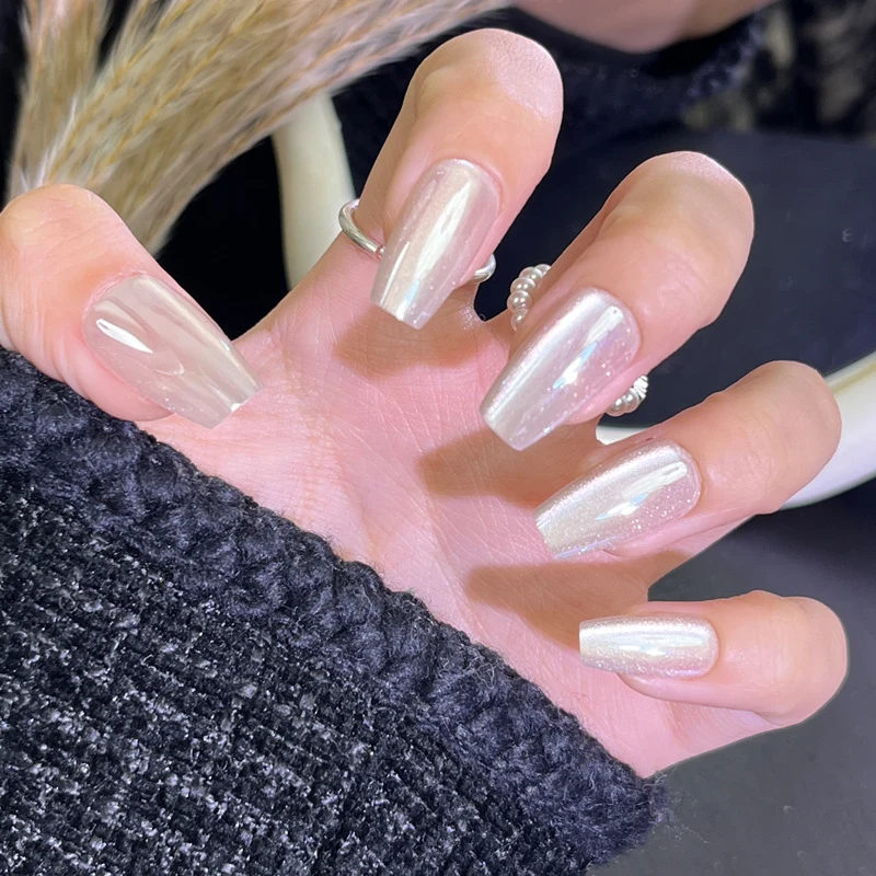 Glamorous Rhinestone Nail Art Stornfield