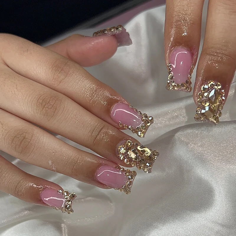 Glamorous Rhinestone-Embellished Press-On Nails Stornfield