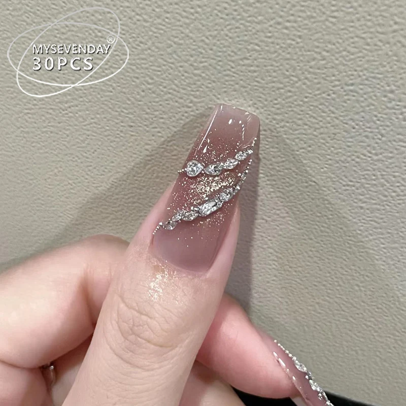 Glamorous Rhinestone-Embellished Pointed Press-On Nails Stornfield