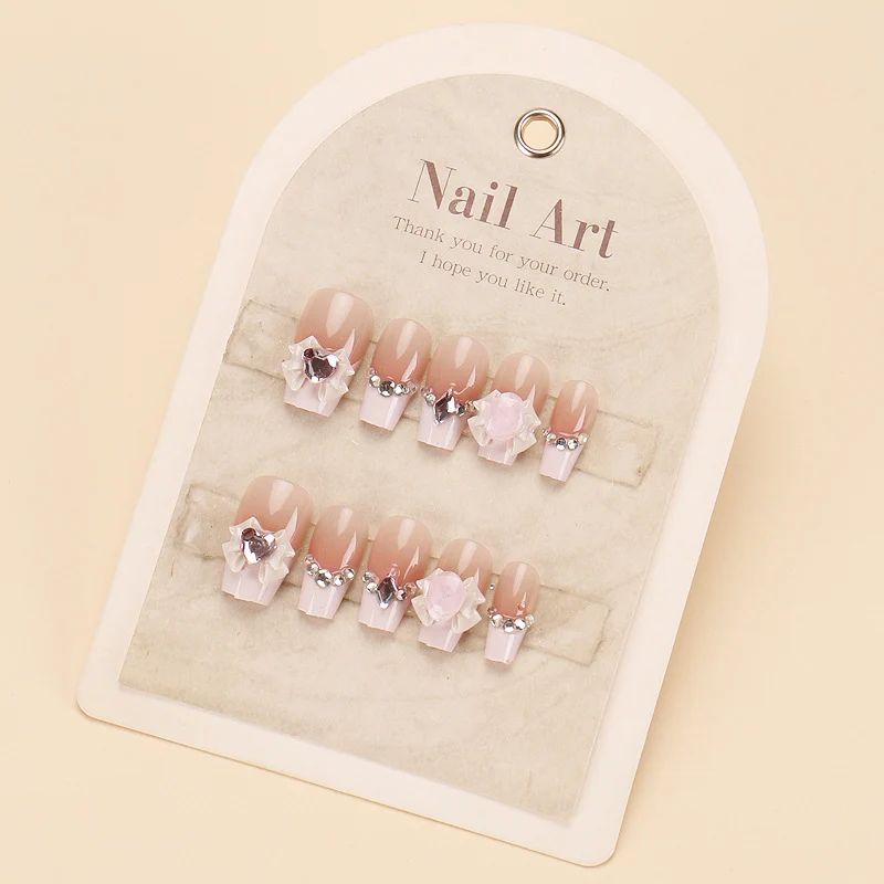 Glamorous Press-On Nail Set with Rhinestone and Glossy Finish Stornfield