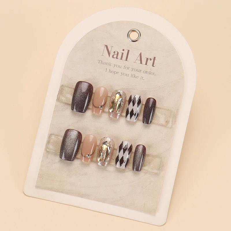 Glamorous Press-On Nail Set with Rhinestone and Glossy Finish Stornfield