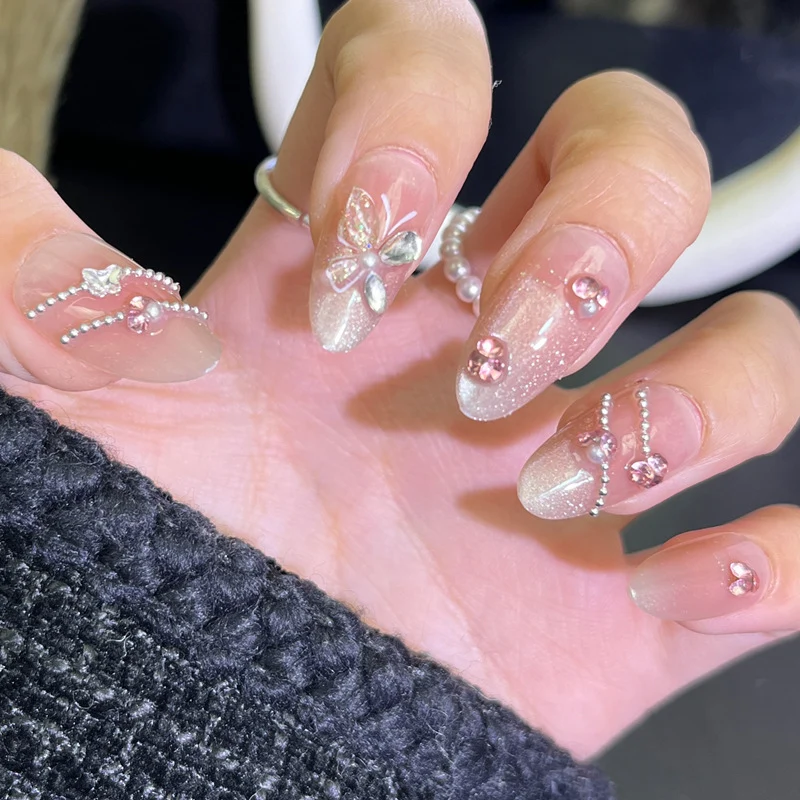 Glamorous Press-On Nail Set with Decorative Gemstone Accents Stornfield