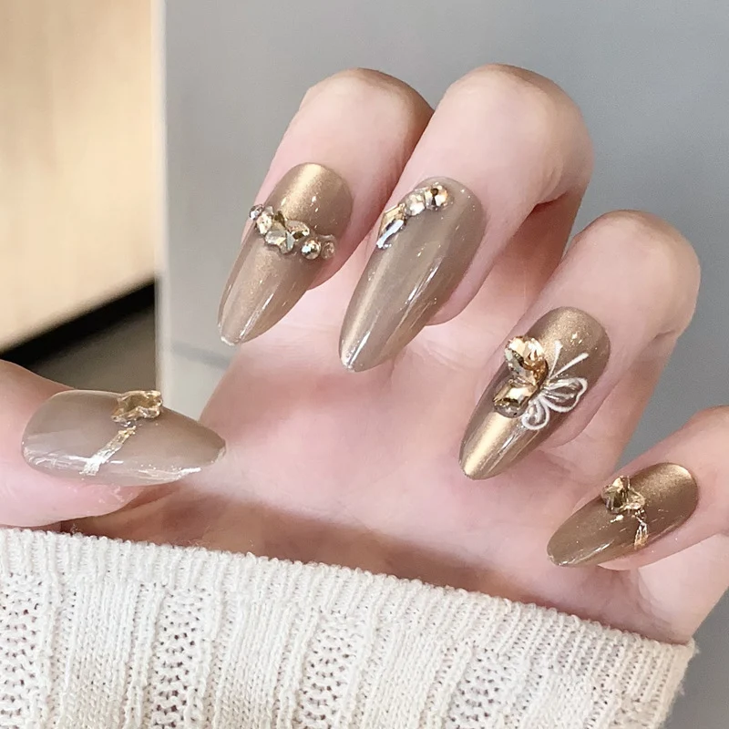 Glamorous Press-On Nail Set with Decorative Gemstone Accents Stornfield