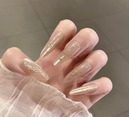 Glamorous Press-On Nail Set with Decorative Gemstone Accents Stornfield