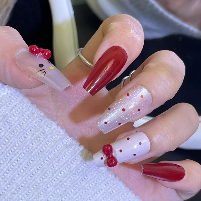Glamorous Press-On Nail Art Set with Stylish Gemstone Accents Stornfield