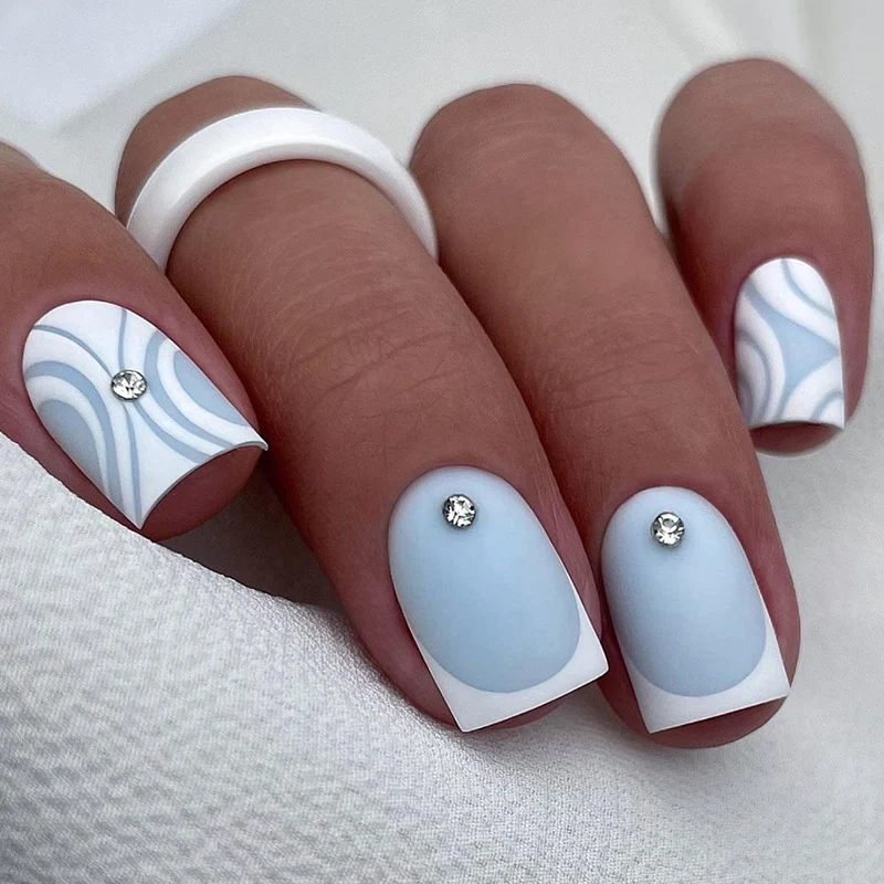 Glamorous Glittery Stiletto Press-On Nails Stornfield