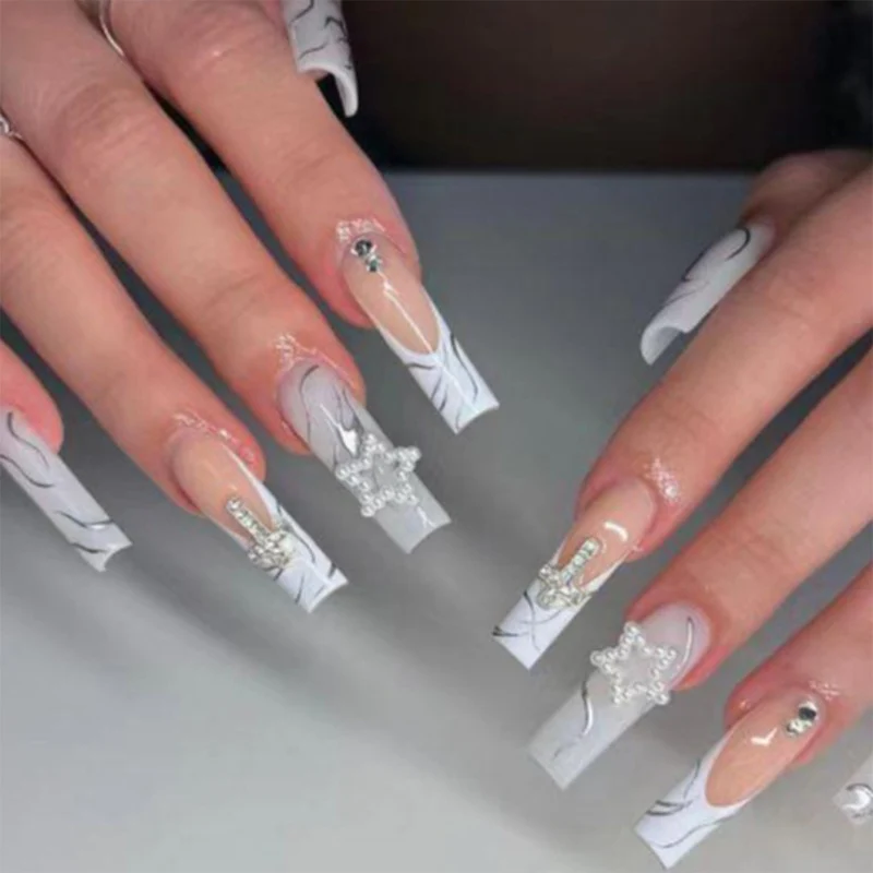 Glamorous Glittery Stiletto Press-On Nails Stornfield