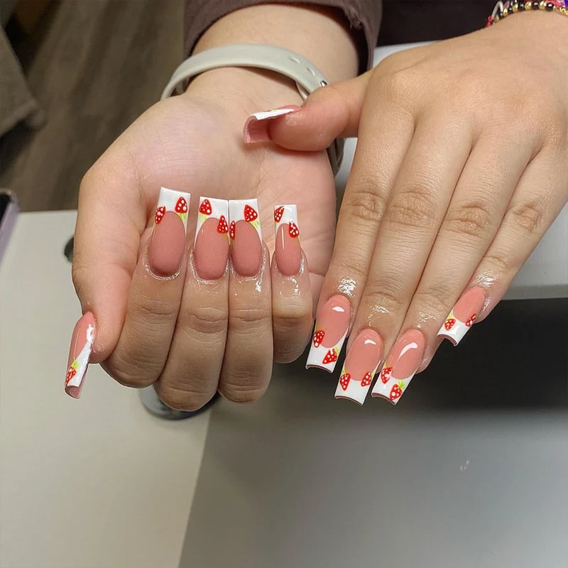 Glamorous Glittery Stiletto Press-On Nails Stornfield